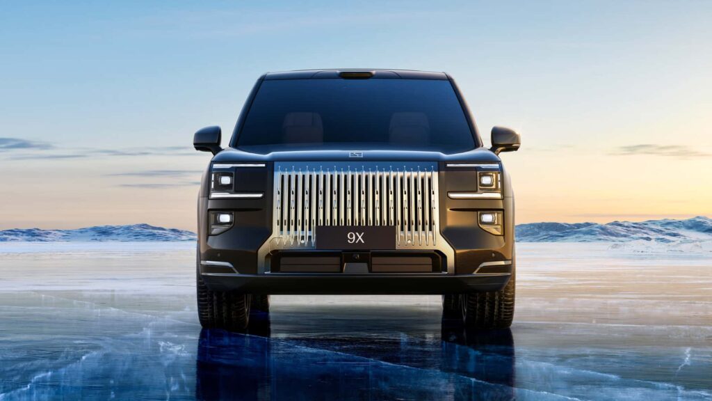 Zeekr’s First Hybrid Looks Like A Cut-Price Rolls-Royce