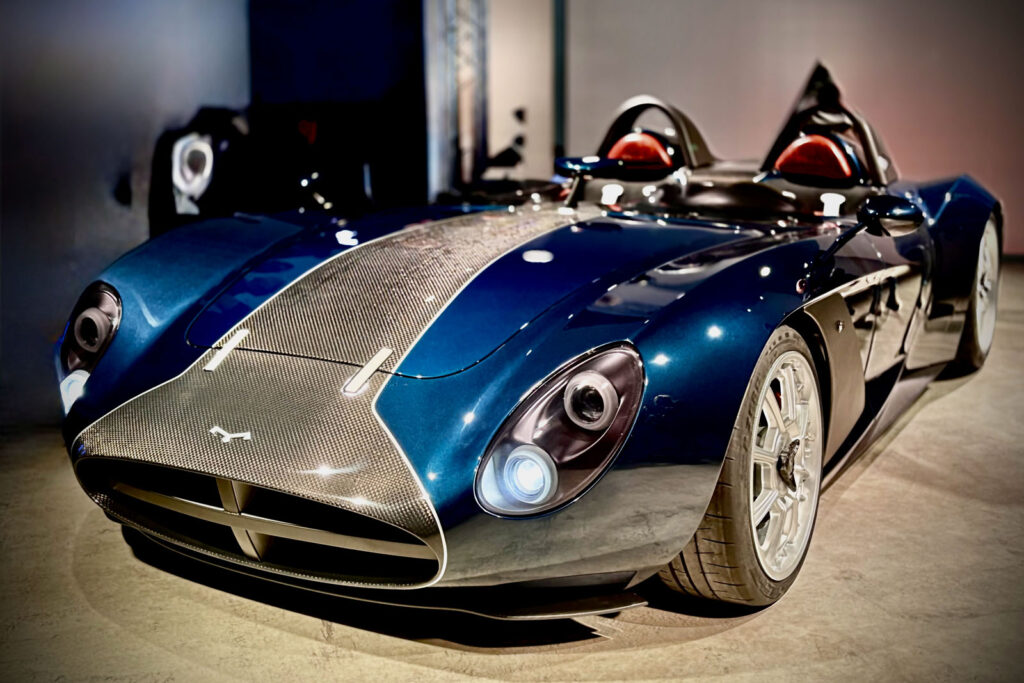 AM Rina revealed as 5.0-litre V8, manual ‘box tribute to the 1960s