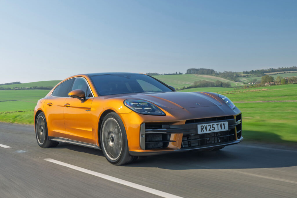 Porsche Panamera Turbo E-Hybrid & Turbo S E-Hybrid Review 2025, Price & Specs