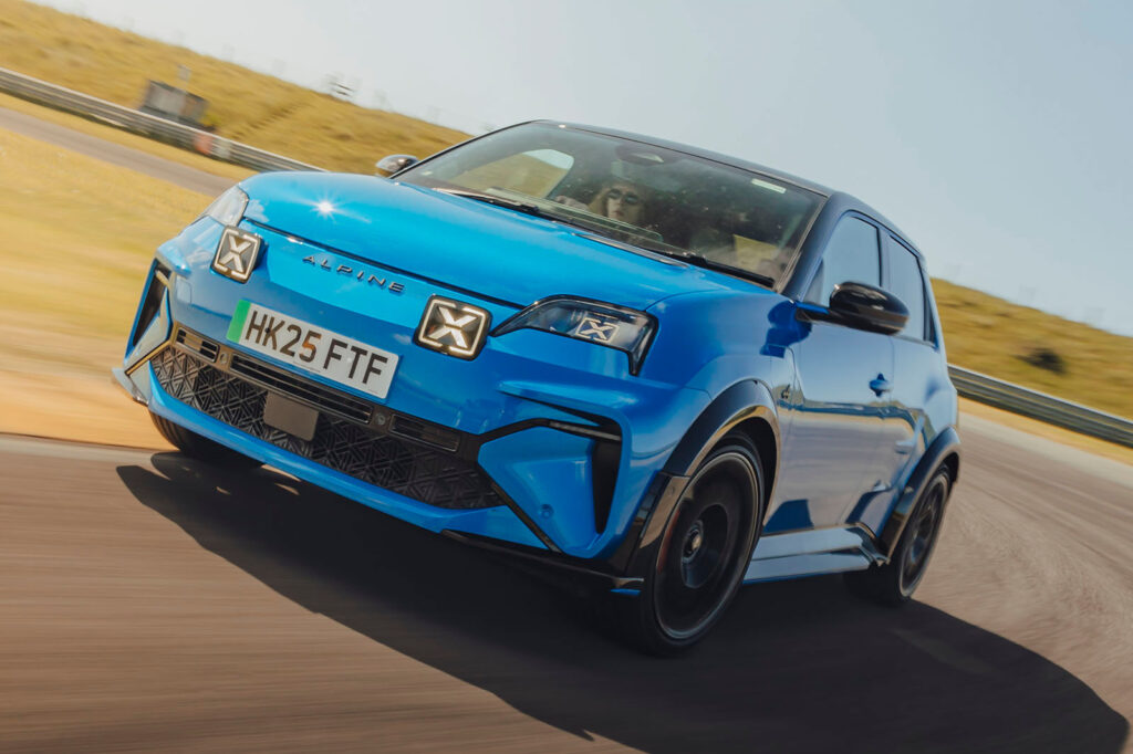 Alpine A290 Review 2025, Price & Specs