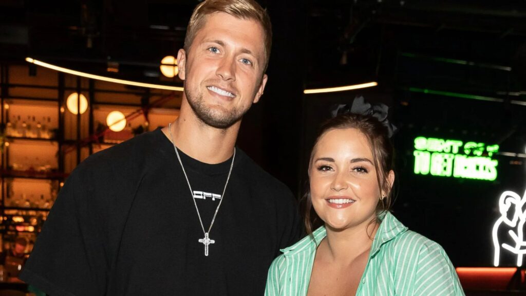 Dan Osborne’s £1k anniversary gift to Jac Jossa after Christine McGuinness texts – as star ‘pulls out all the stops’