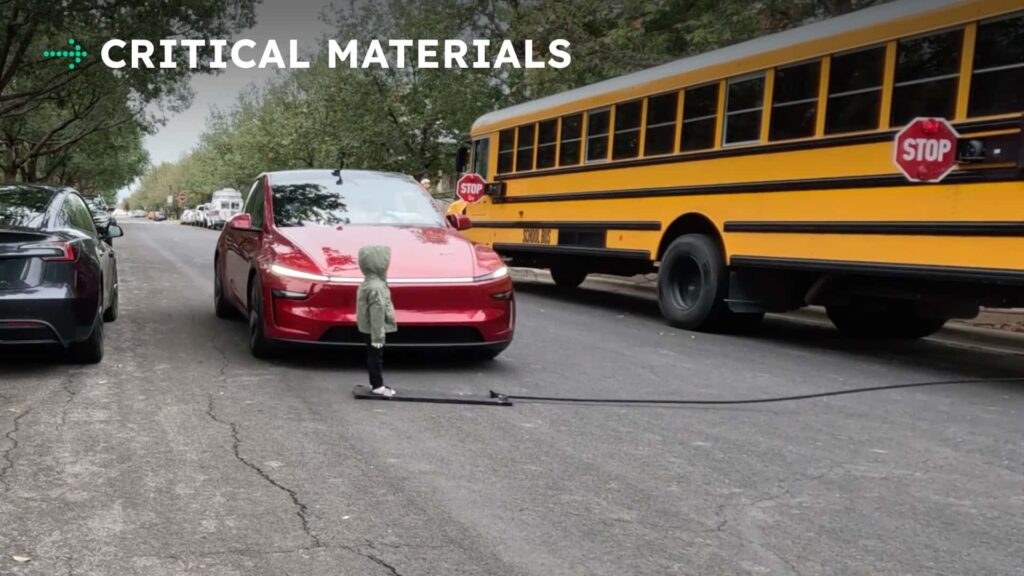 Texas Politicians Warn Tesla: Robotaxis May Be Premature