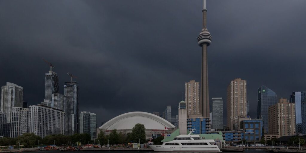 Toronto’s latest weather forecast shows when Canada Day could turn chaotic