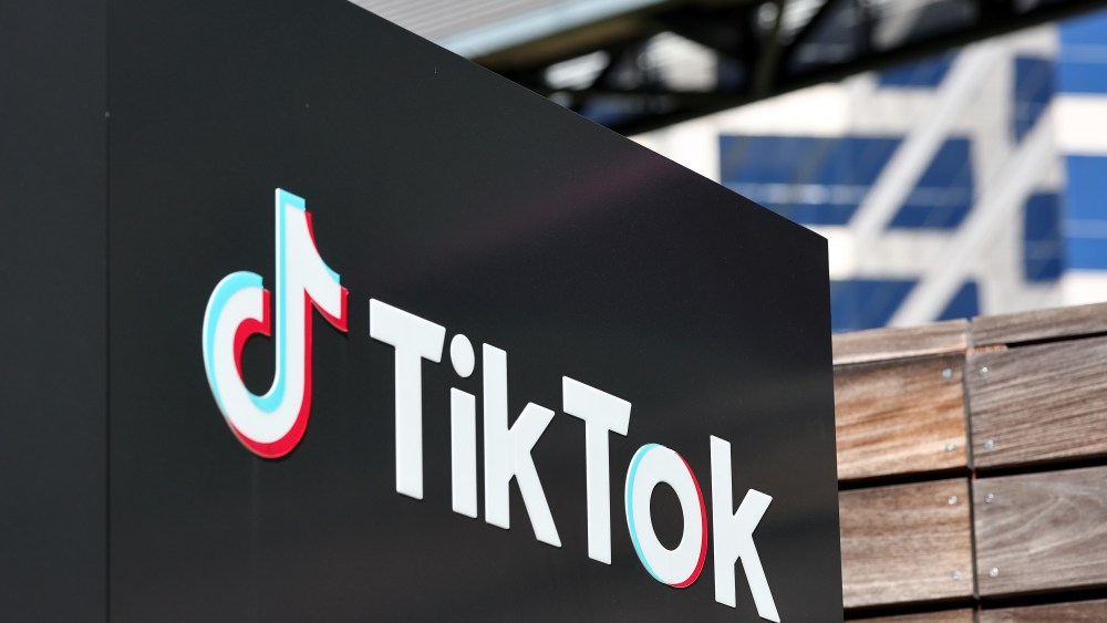 Trump ‘Flouting the Law’ With TikTok Executive Order, US Senator Says