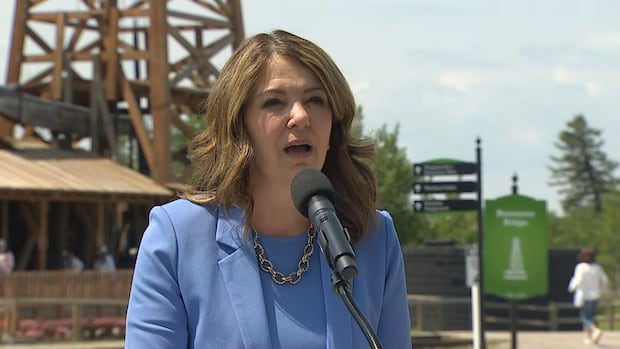 Which ‘next’ is Danielle Smith’s Ottawa-affairs panel steering Alberta toward?