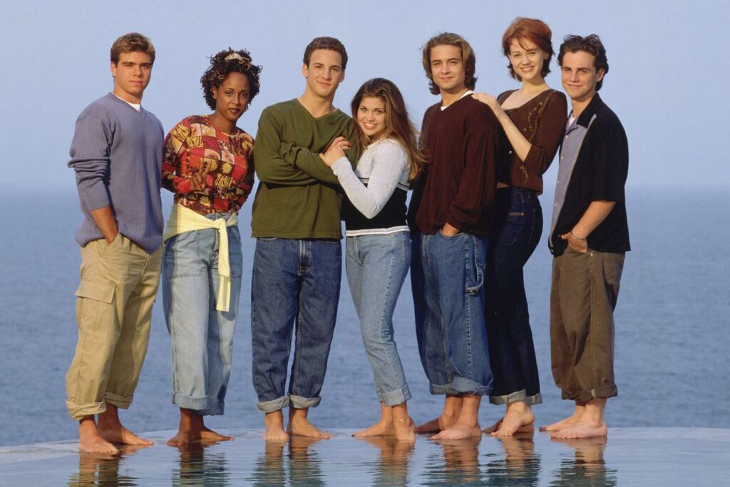 ‘Boy Meets World’ cast says this makeout session is ‘the most passionate one of the show’