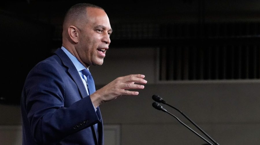 Live updates: House votes on Trump megabill after Jeffries sets record for longest floor speech
