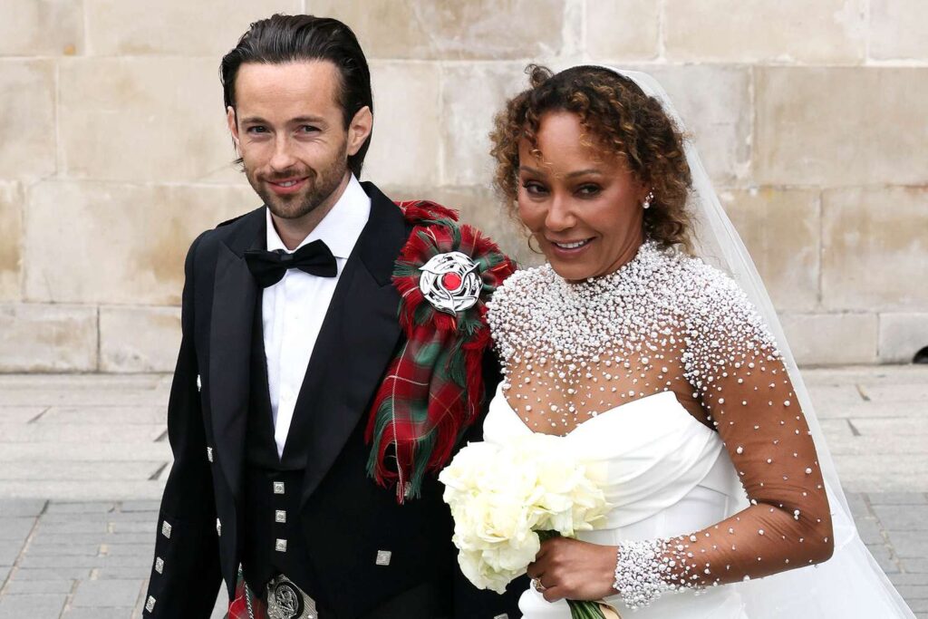 Spice Girl Mel B marries hairstylist Rory McPhee