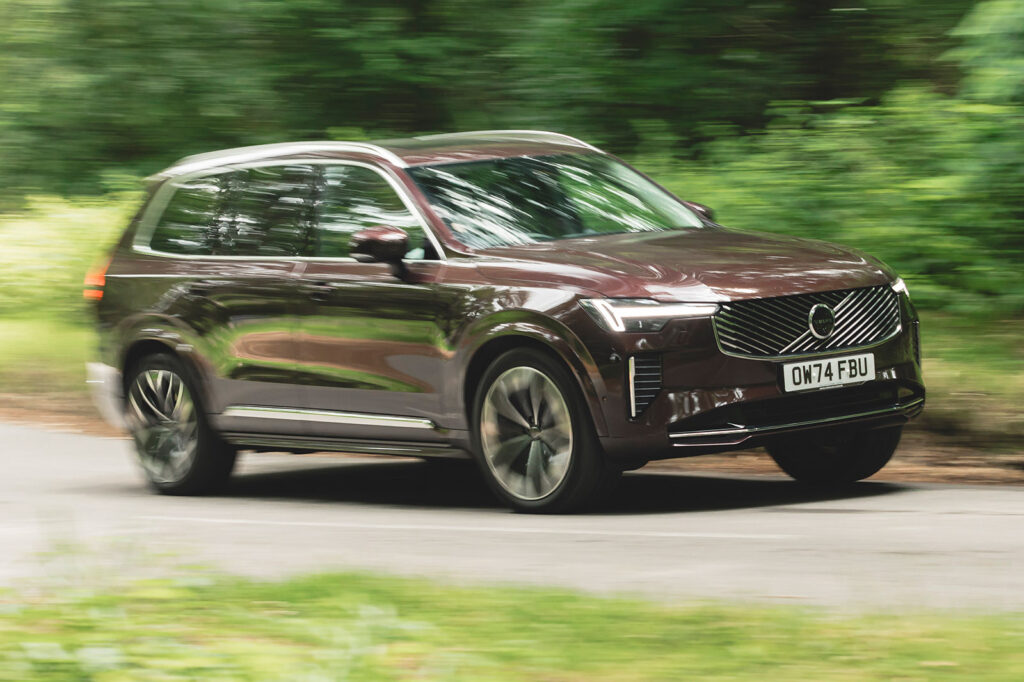 Volvo XC90 Review 2025, Price & Specs